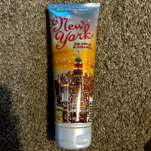 Bath & Body Works Bath & Body New York Big Apple Caramel Body Cream Bath And Body Works